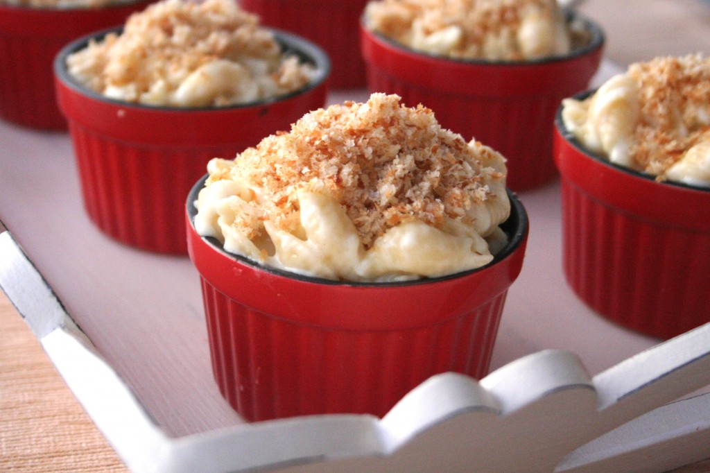 all grown up. [fourcheese, white truffle oil & mushroom mac & cheese